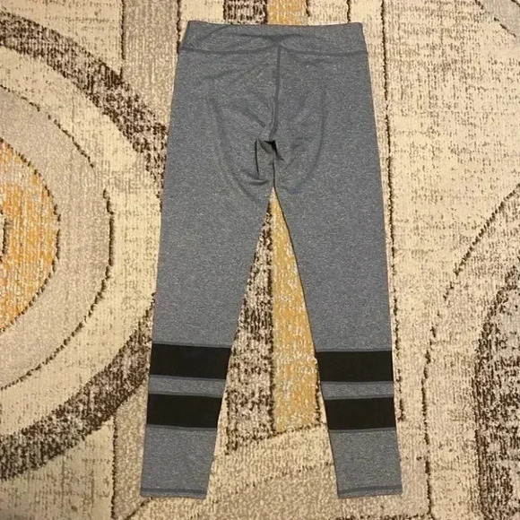 Z by Zella Girls Leggings with Mesh Panel - Picture 4 of 6